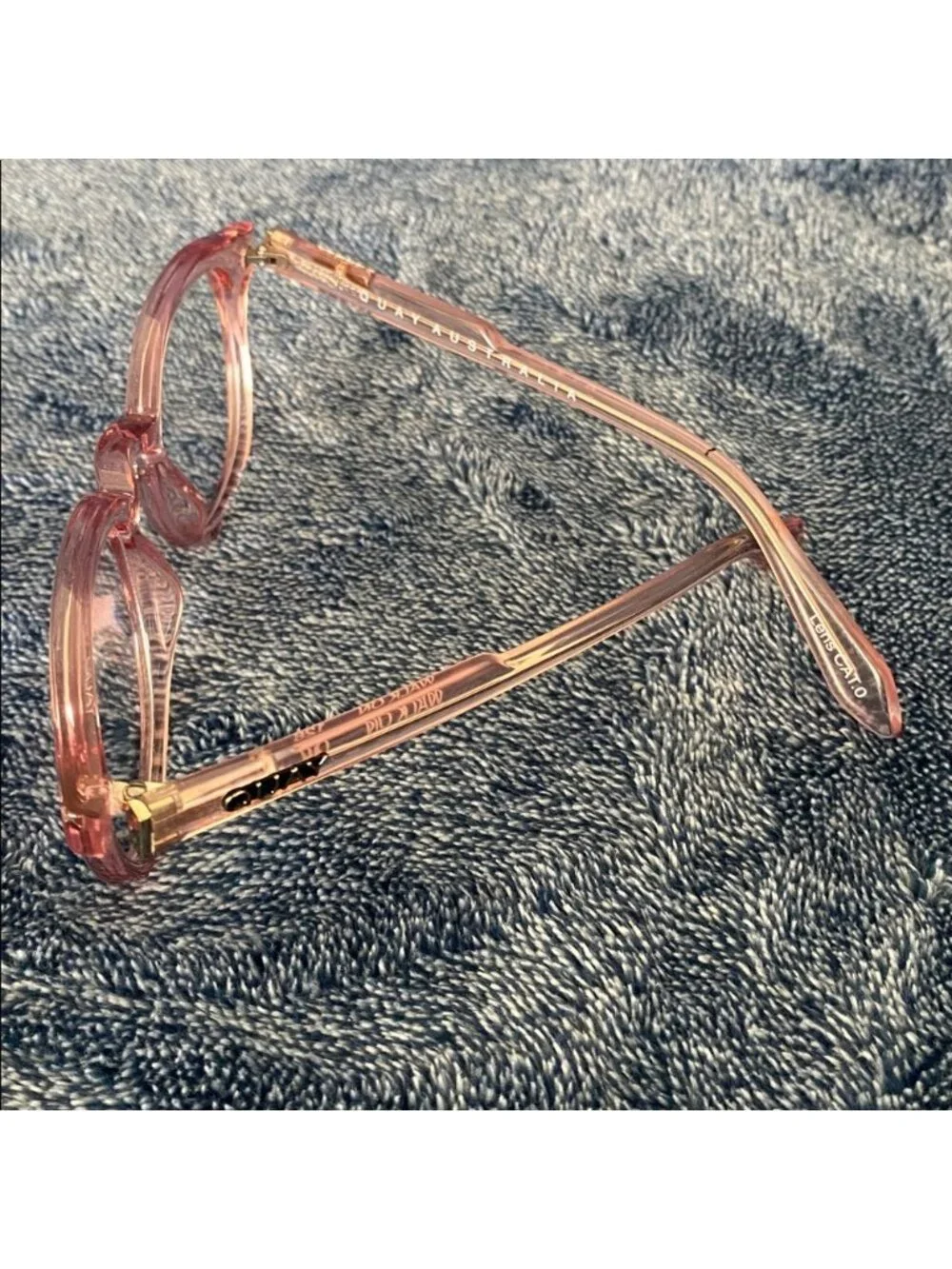 Quay Australia Walk On Blue Light Blocker Glasses Pink Transparent Frames $80